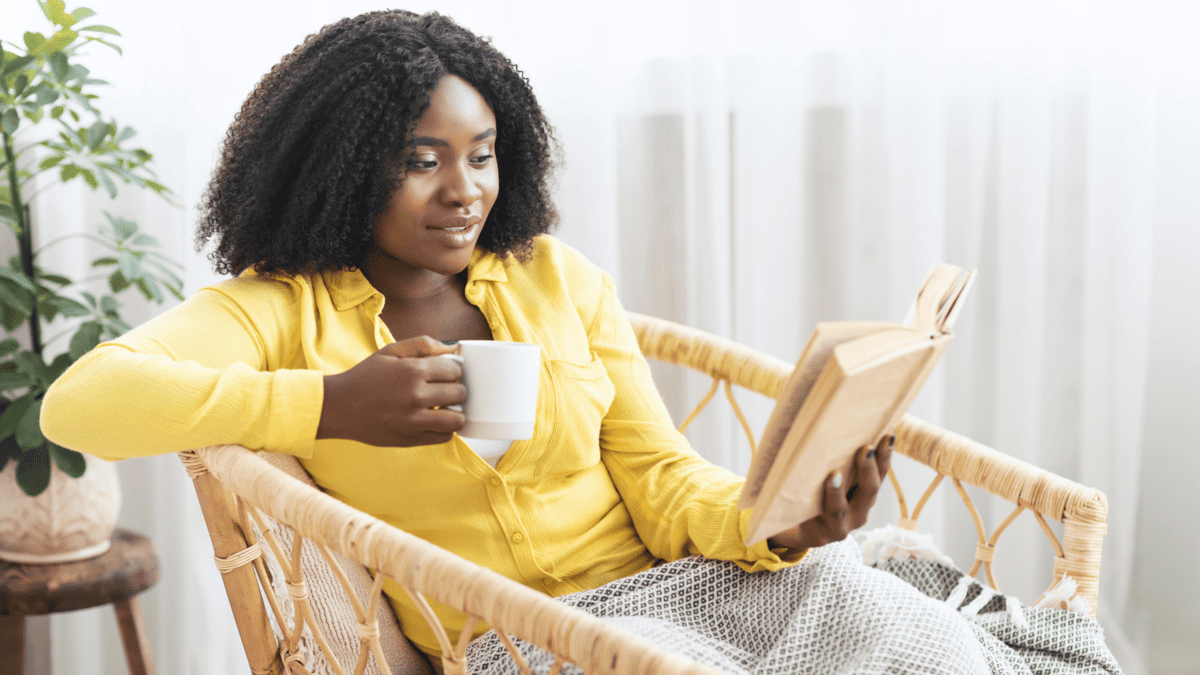 20 Life-Changing Benefits of Reading Books