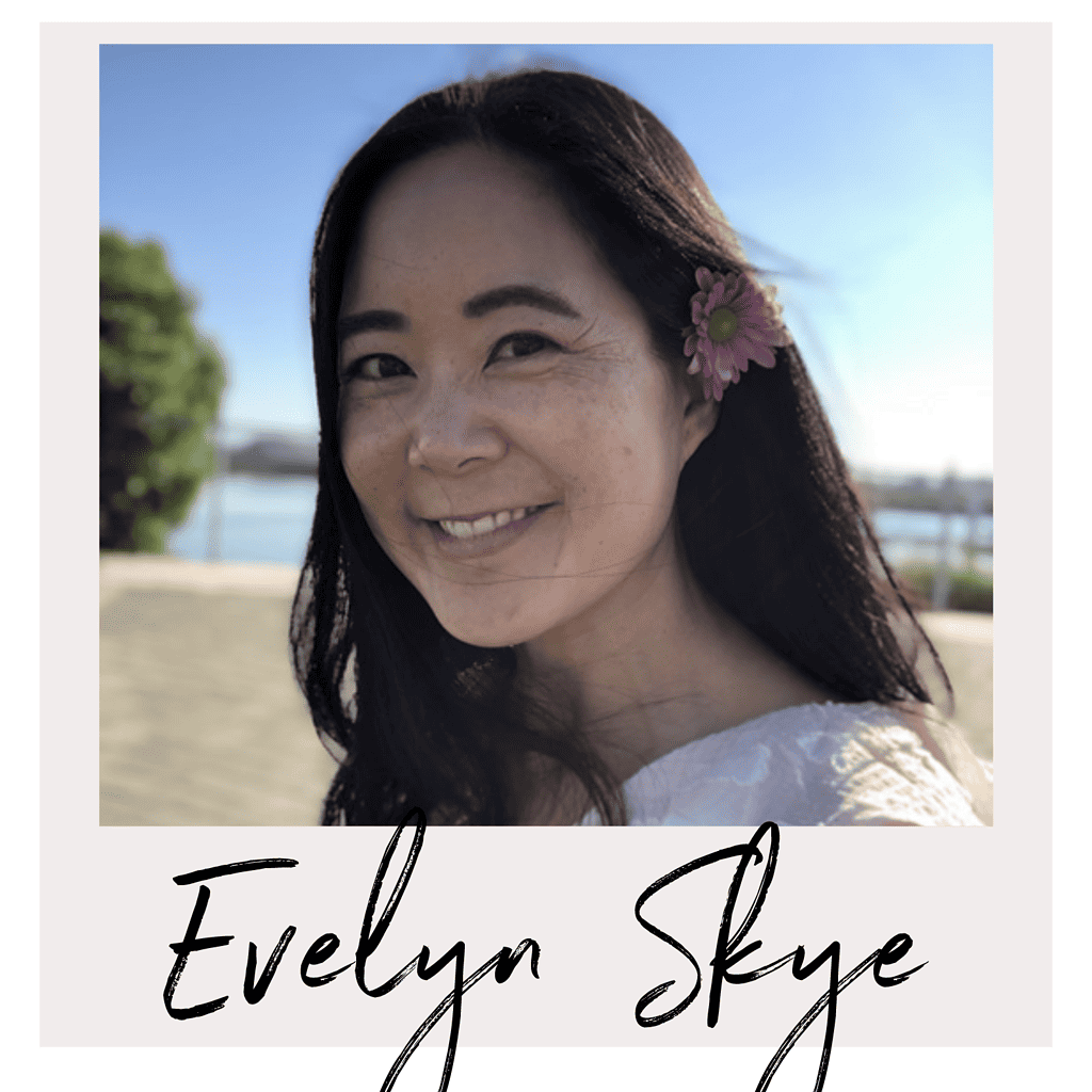 author Evelyn Skye